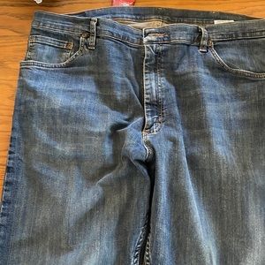 Men's straight fit jeans